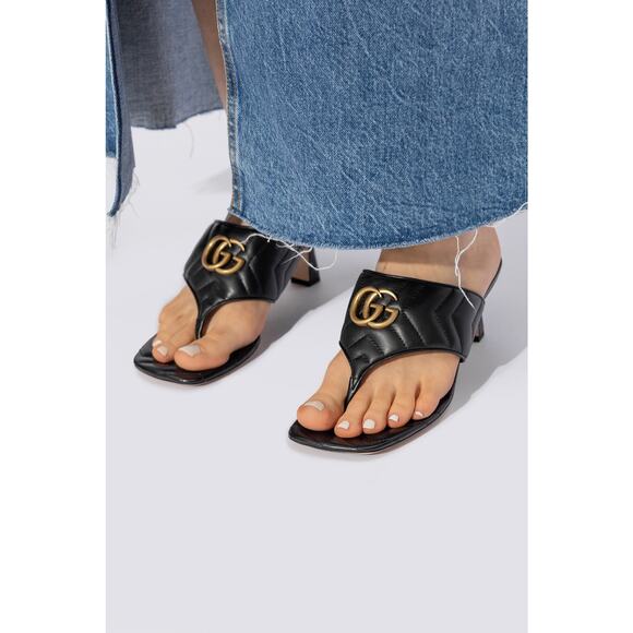 Gucci Marmont Chevron Double G 37/ US 7 Thong Heel Sandals Black Leather NIB - Picture 3 of 15